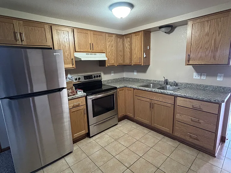 1059 W South Park Ave #1059 — Photo 5