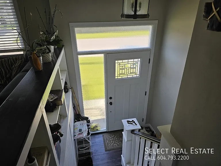 9170 Coote St #B — Photo 16