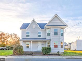 10 S 4th St, Crisfield, MD 21817