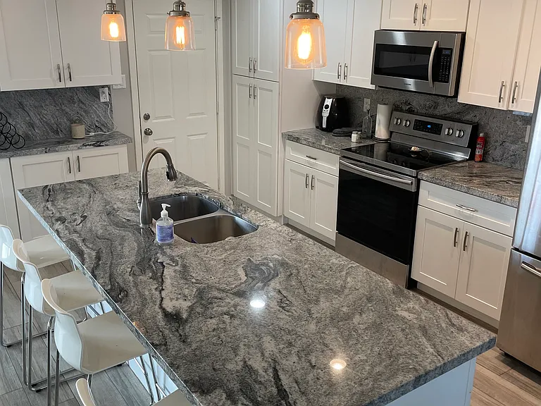2510 S Dorsey Ln — Photo 11
