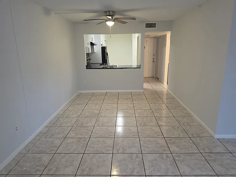 20805 NE 8th Ct #103 — Photo 25