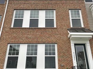 43003 Cattail Marsh Pl, Leesburg, VA 20175