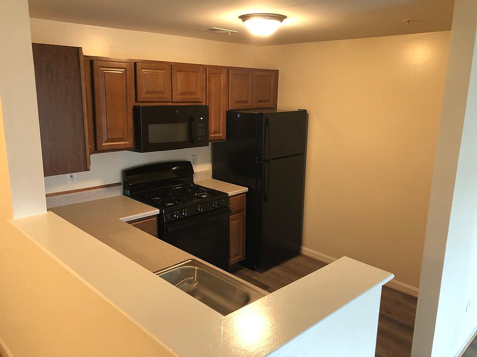 1st image of 208 Redland Blvd Unit I