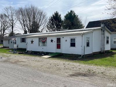 109 W Charles St, Mooreland, IN, 47360