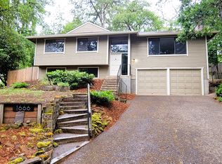 1666 W 28th Pl, Eugene, OR