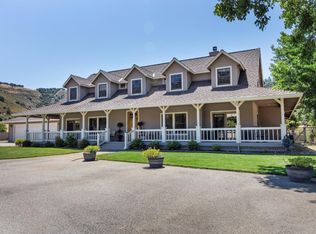 482 Corral De Tierra Rd, Salinas, CA 93908