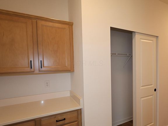 5th image of 270 Warbler Cir