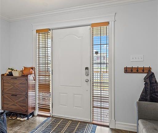4th image of 3 Fairmont Place