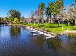 37 Turtle Run Rd APT 16, Winthrop, ME 04364