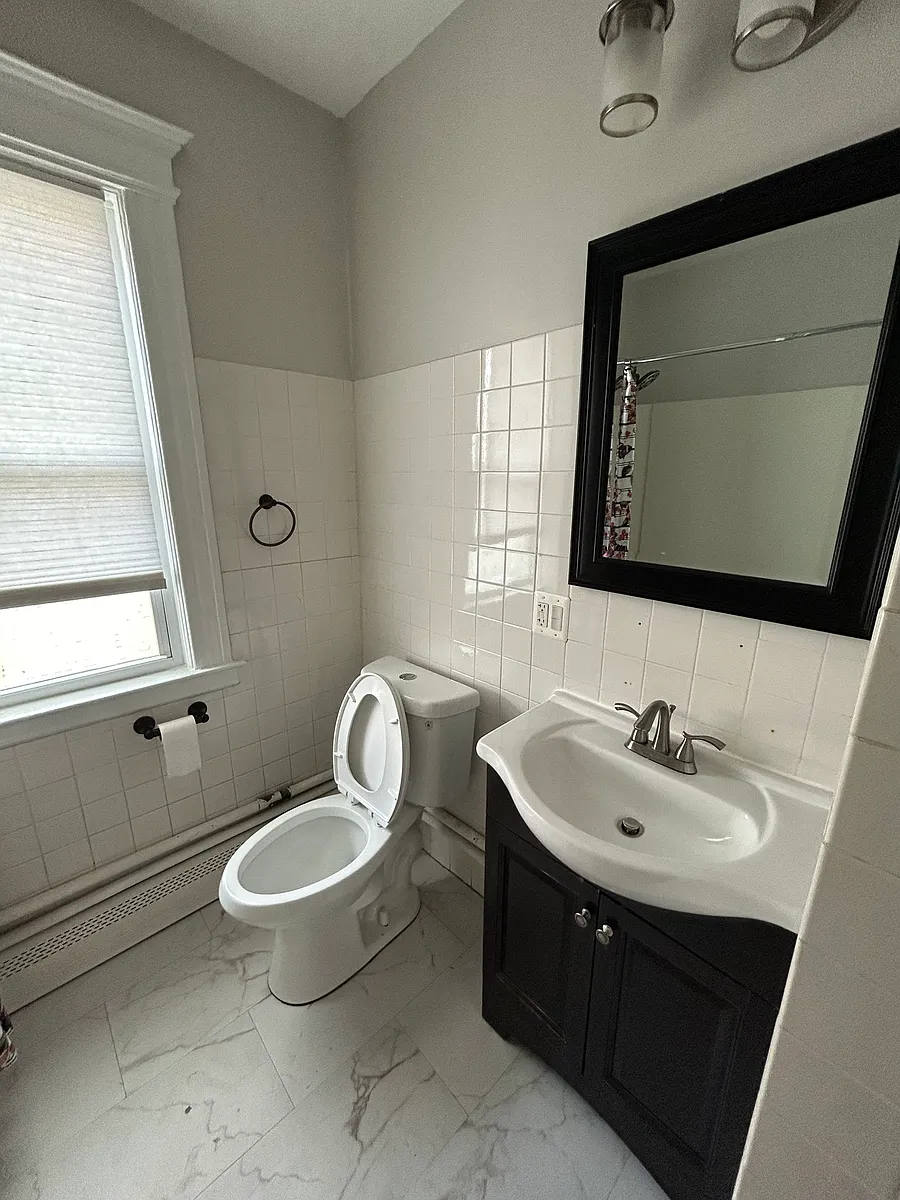 Building Photo - 81 James St #2