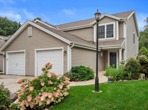 2149 East Broadway #D, Waukesha, WI 53186