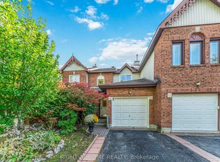 5 Harrington Ct, Ottawa, ON K2K2S7