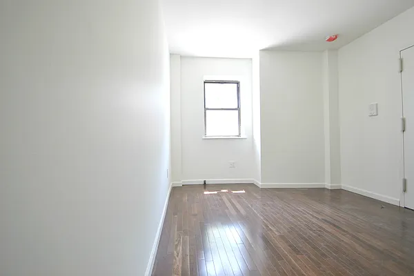Rented by Bold New York | media 4