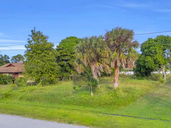 3291 SW Mcmullen Street, Port St Lucie, FL 34953