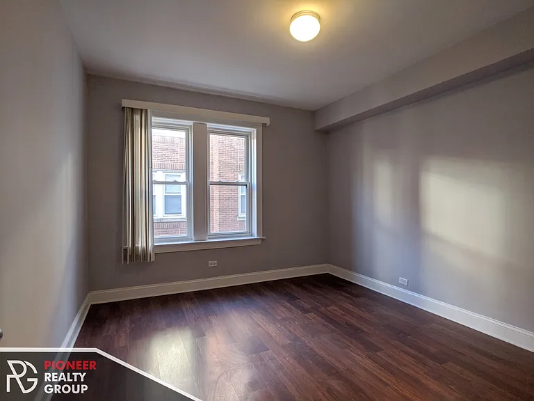 5029 N Harding Ave #1W — Photo 9