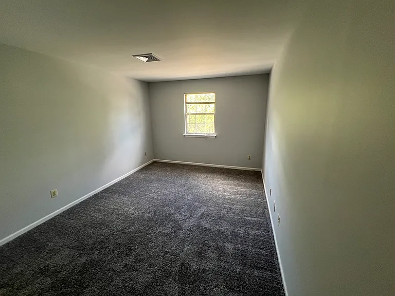 44 S Lansdowne Avenue — Photo 12