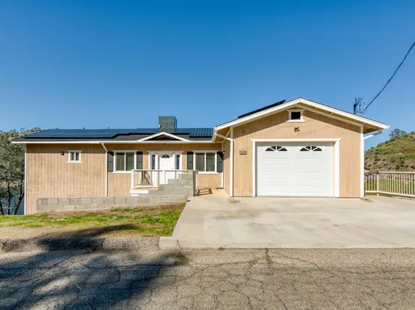 28053 Sky Harbour Rd, Friant, CA 93626