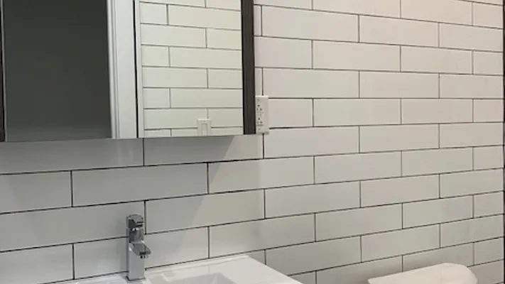 Rented by Oxford Property Group | media 75