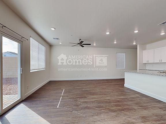 4th image of 310 Palazza Reserve Pl