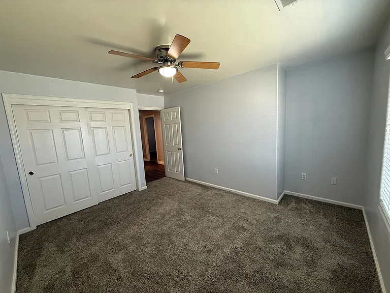 10919 Golden Valley Dr — Photo 15