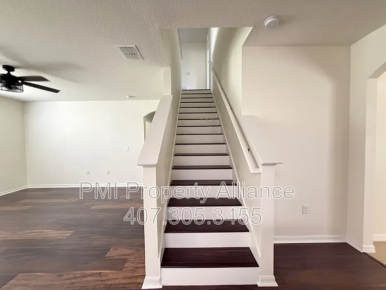 131 Bella Dr — Photo 10