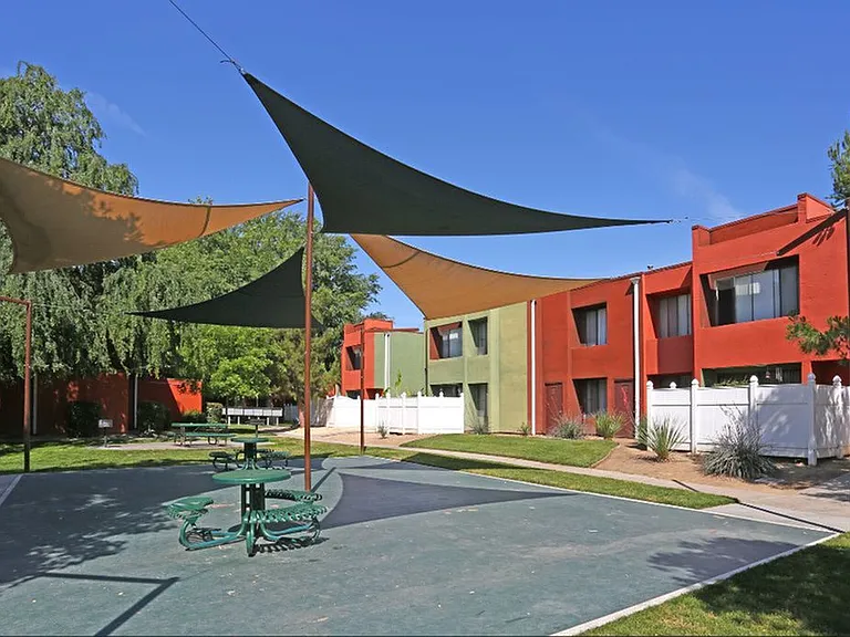 Hunter Place — Photo 11
