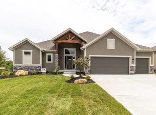 9911 Warwick St, Lenexa, KS 66220