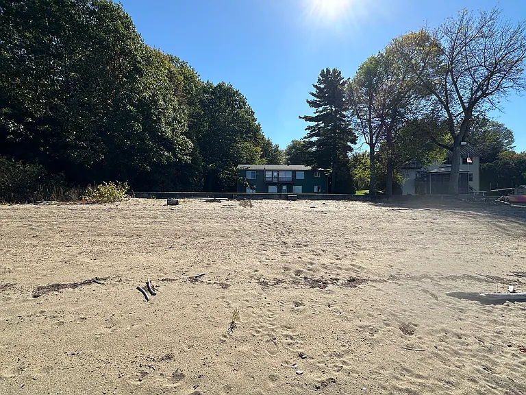 304 Thayer Bay Rd — Photo 27
