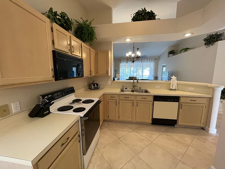 440 Wiggins Lake Ct #201 — Photo 5