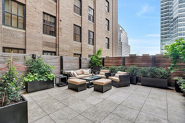 1st image of 100 Barclay St APT 11S