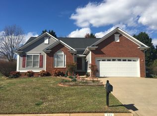 10 Treebrooke Dr, Greenville, SC 29607