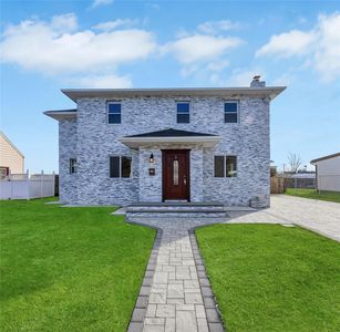 5 Murray Road, Hicksville, NY, 11801