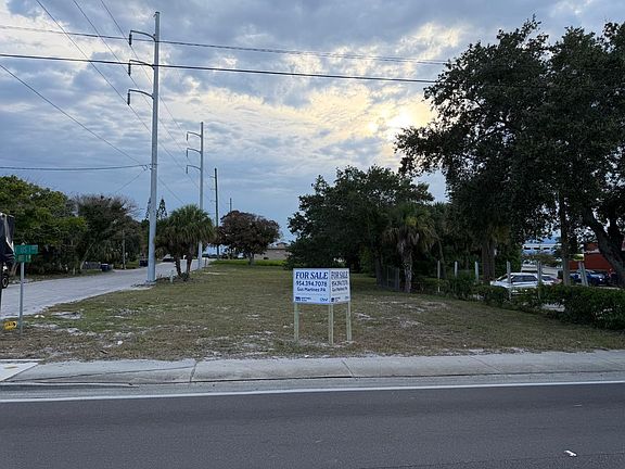 3rd image of 408 Avenue E