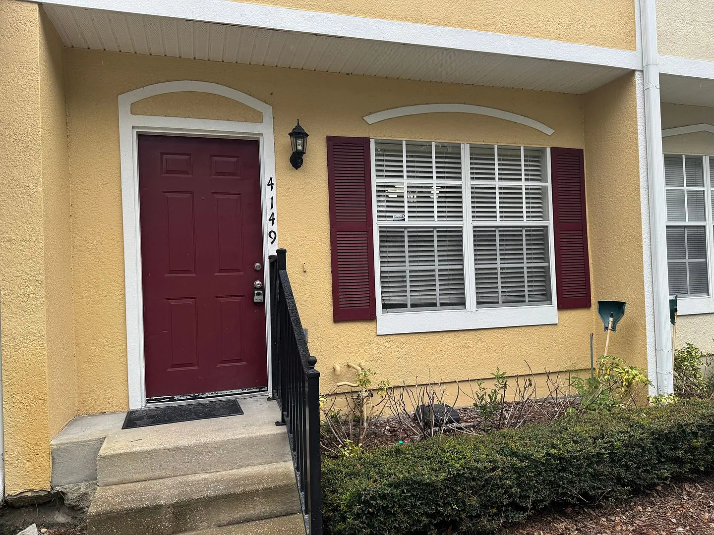 2 Bedroom Townhouse at Magnolia Bay in Orlando — Photo 3