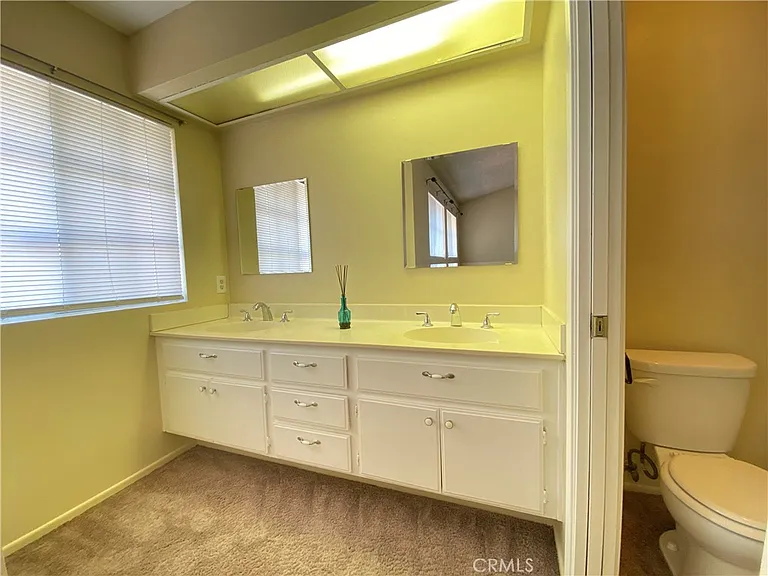12044 Champlain St — Photo 15