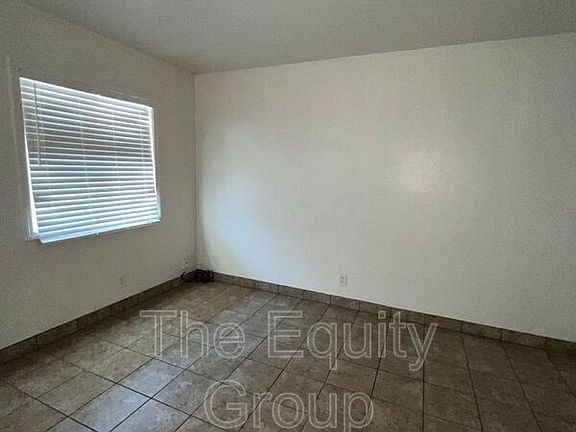 2nd image of 395 N Valencia Blvd