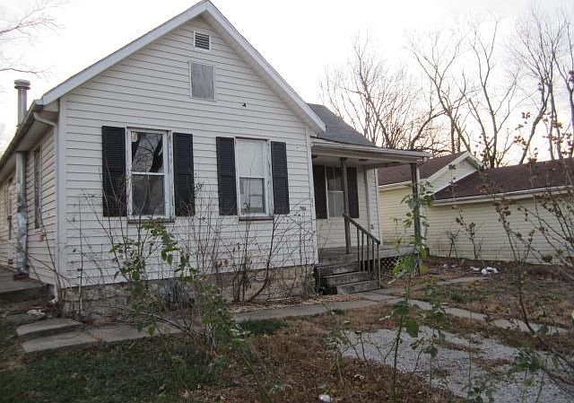1st image of 2001 Montezuma St