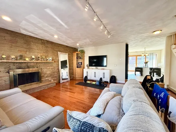 117-119 Marshall St, Revere, MA 02151