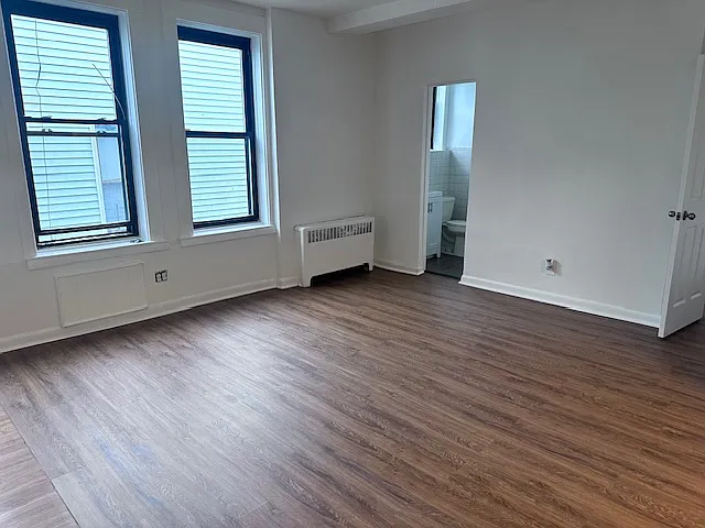 1 bed, $2,095 — Photo 2