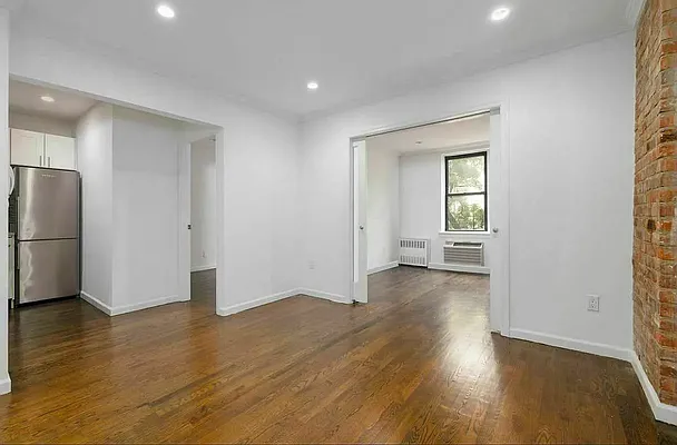 Rented by Compass | media 4