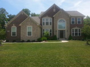 124 Colonial Dr, Loveland, OH 45140