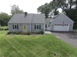 94 Shipman Dr, Glastonbury, CT 06033