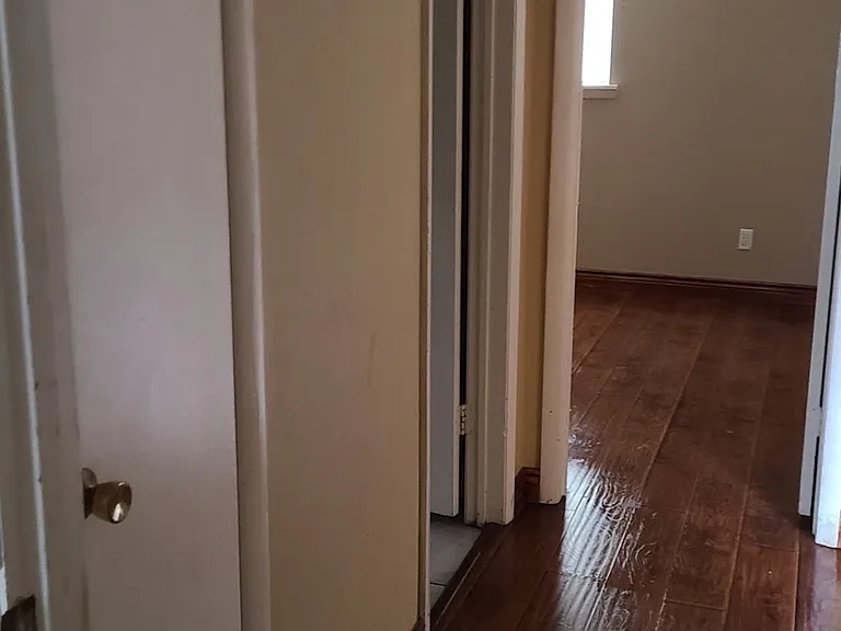 562 Westmoreland St #562 — Photo 13
