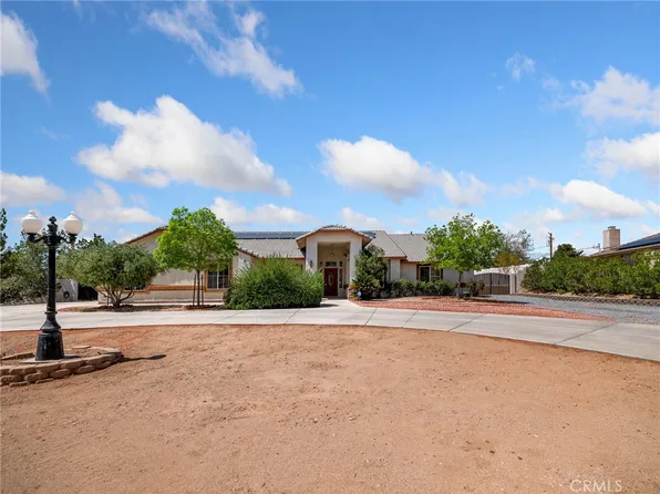 19224 Roanoke Rd, Apple Valley, CA 92307