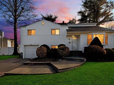 32 Lincrest Street, Syosset, NY, 11791