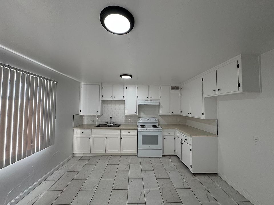 1st image of 2120 E California Ave #17