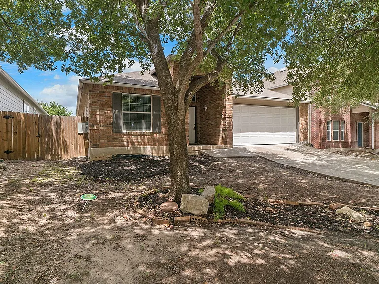 4116 Whisper Point — Photo 5