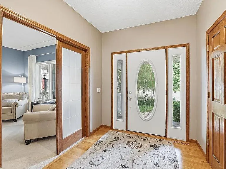 8761 Inverness Rd — Photo 5