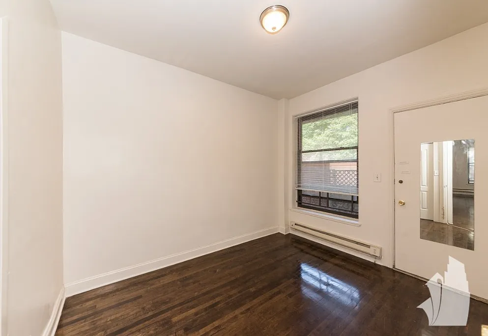 1 bed, 1.0 bath, $1,745 — Photo 2
