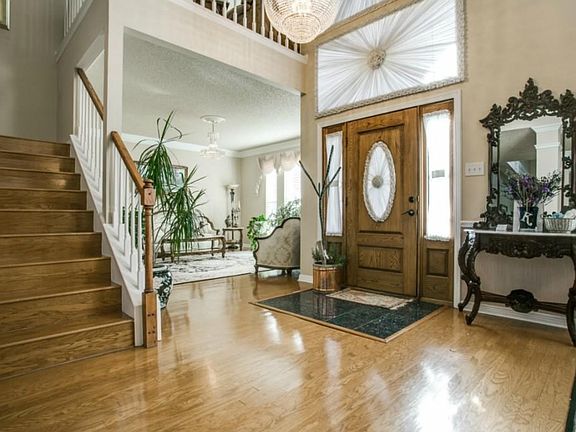 3rd image of 6201 Tiffany Oaks Ln
